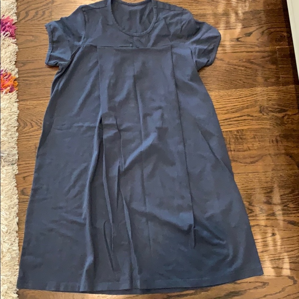 Nursing dress VGUC